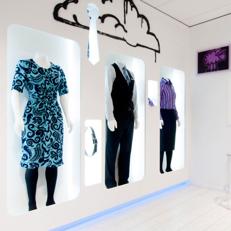 Air New Zealand Clothes Hangar Store by Gascoigne Associates
